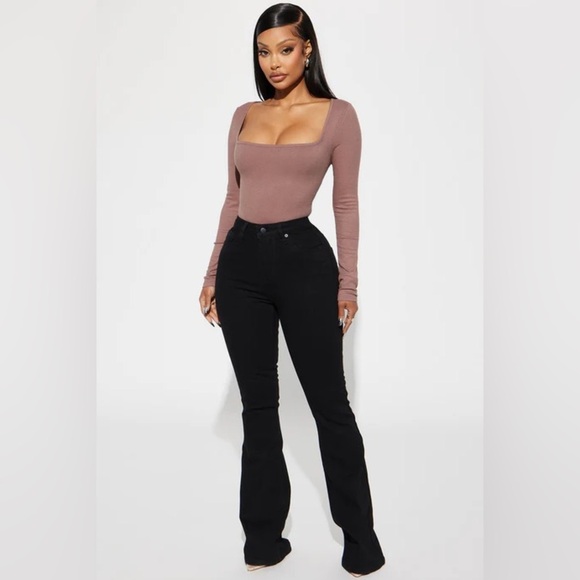 Harper Sculpting Stretch Flare Jeans - Black - Picture 1 of 7